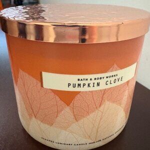 New Bath and Body Works 3 Wick Candle PUMPKIN CLOVE
